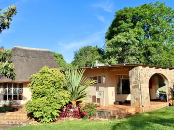 Farm & Agricultural Land