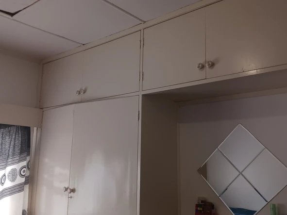 2 Bedroom Flat & Apartment