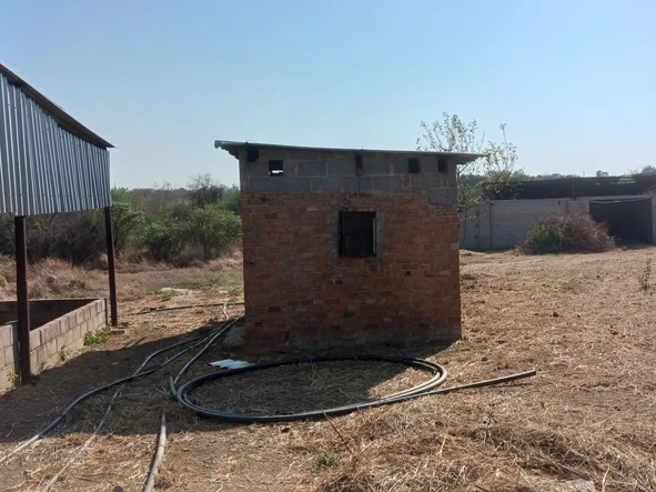 Farm & Agricultural Land