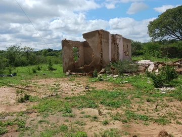 Farm & Agricultural Land