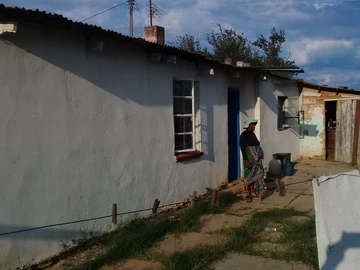 Farm & Agricultural Land