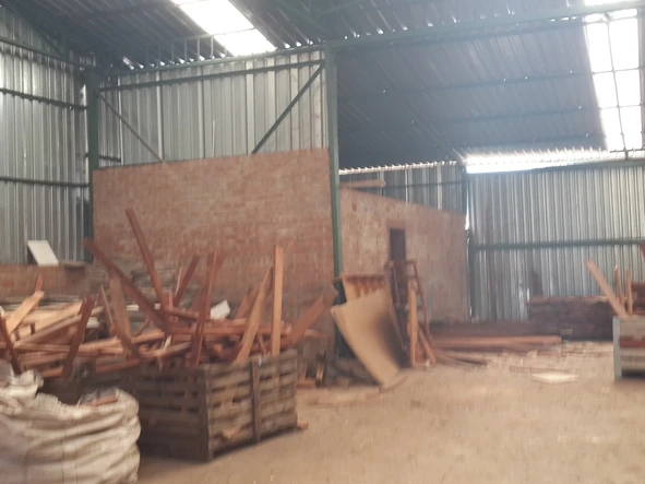 Warehouse & Factory