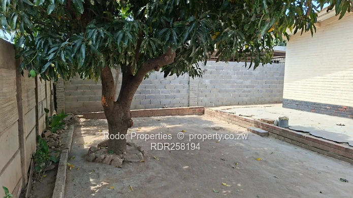 Gwabalanda39