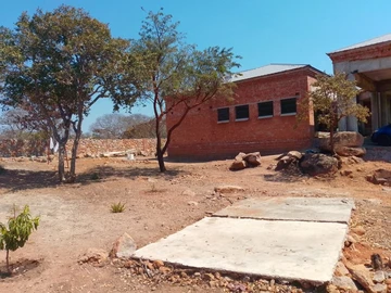 7 Bedroom House